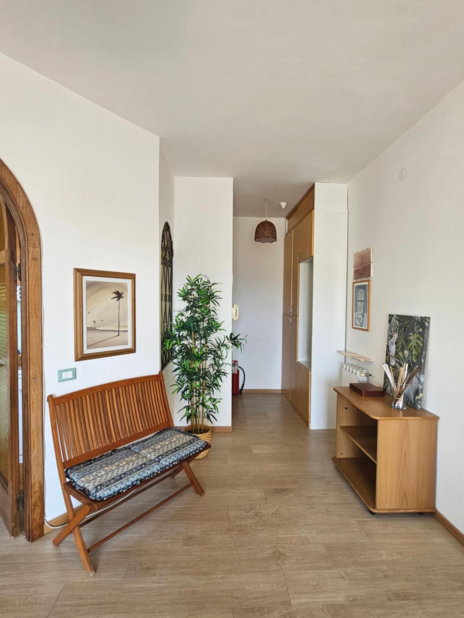 Villa Degli Ulivi - Free Parking เลริชี ภายนอก รูปภาพ